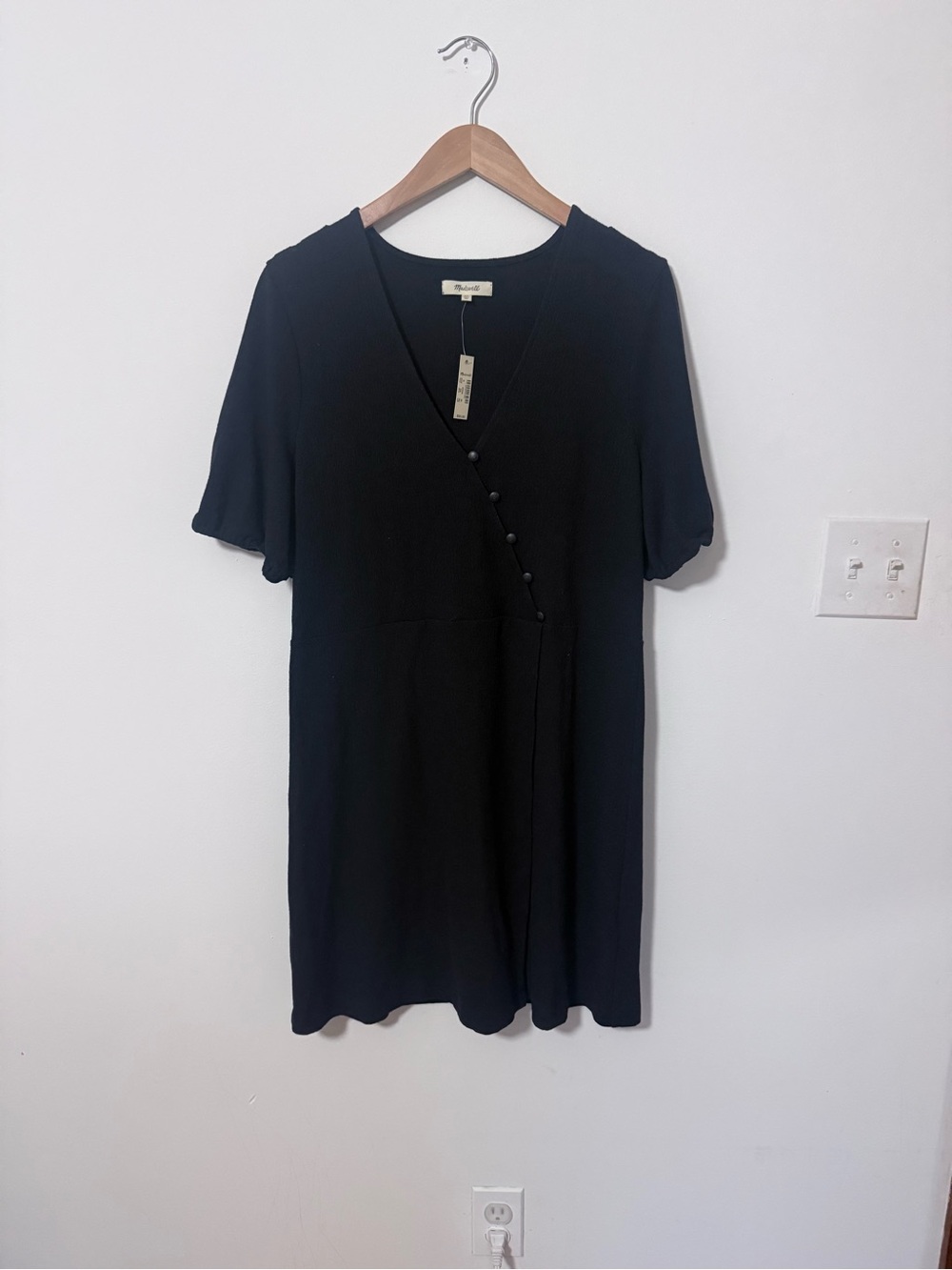 Madewell Black V-Neck Button-Front Women’s Dress, NWT